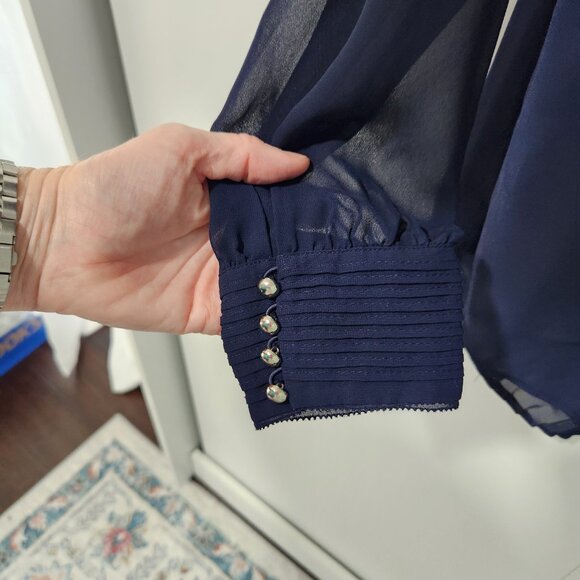 White House Black Market Navy Blue Sheer Button Down Long Sleeve Blouse - Size 4 - Picture 4 of 6